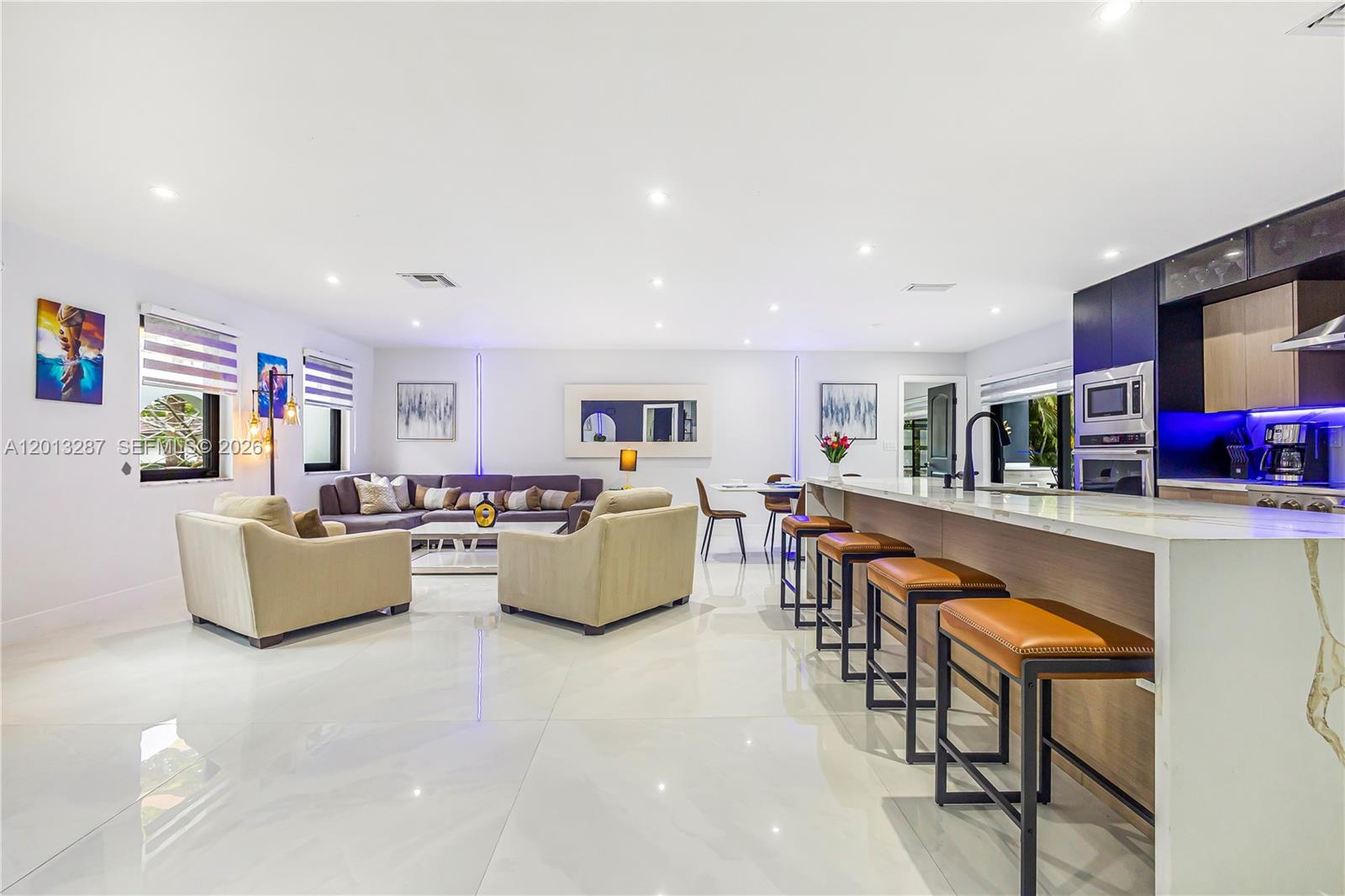 MIAMI LAKES EAGLE NEST SE - Residential