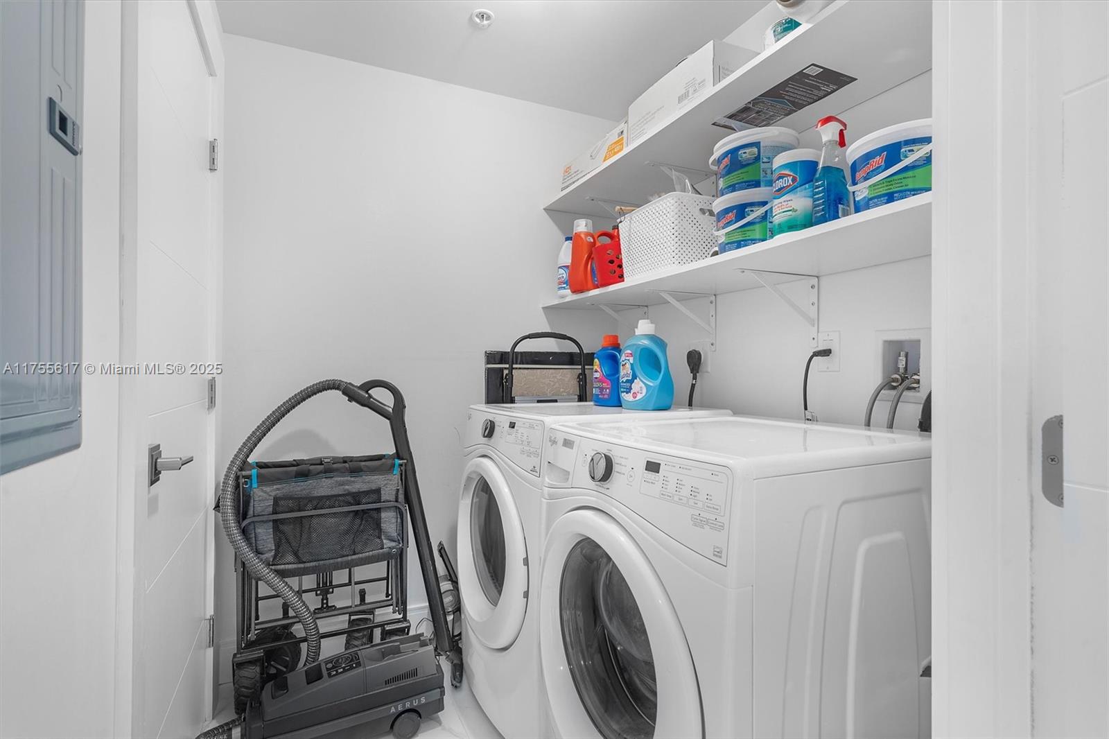 MARINA PALMS RESIDENCES S - Residential