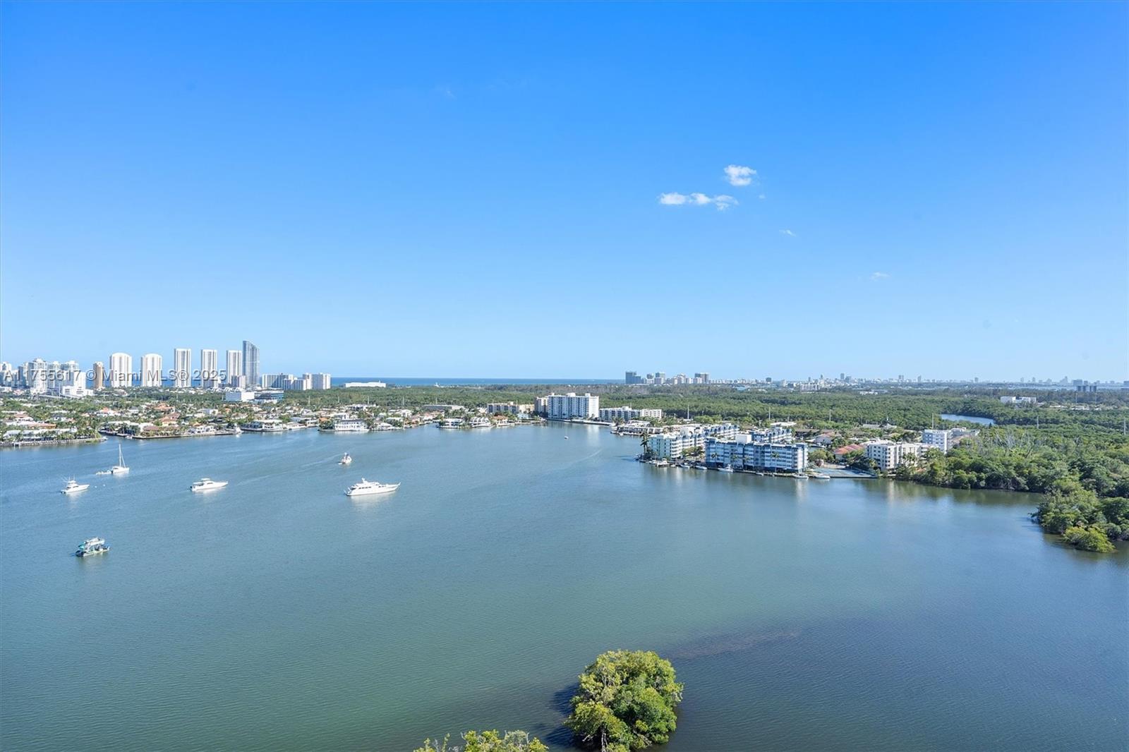 MARINA PALMS RESIDENCES S - Residential