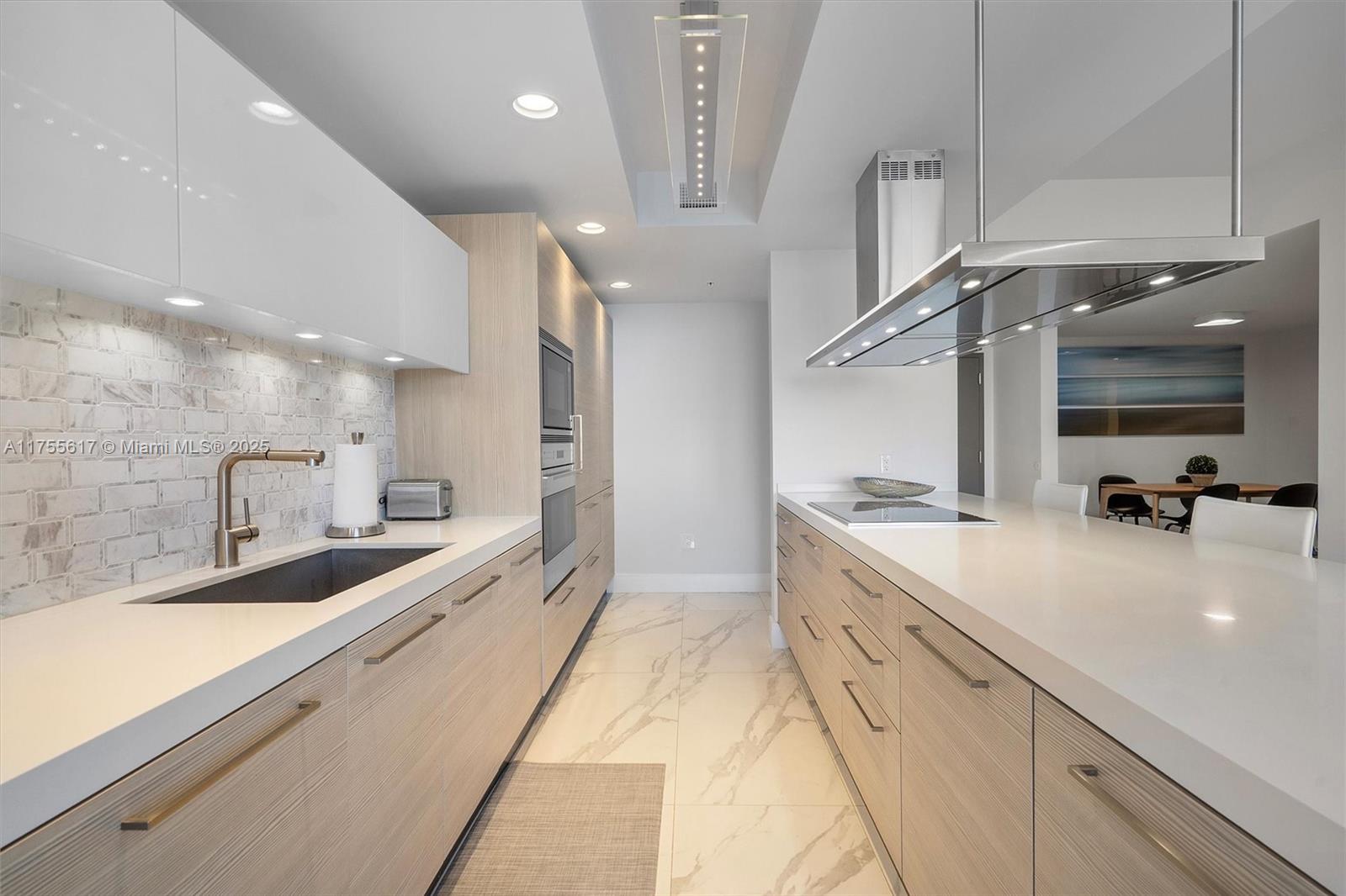 MARINA PALMS RESIDENCES S - Residential