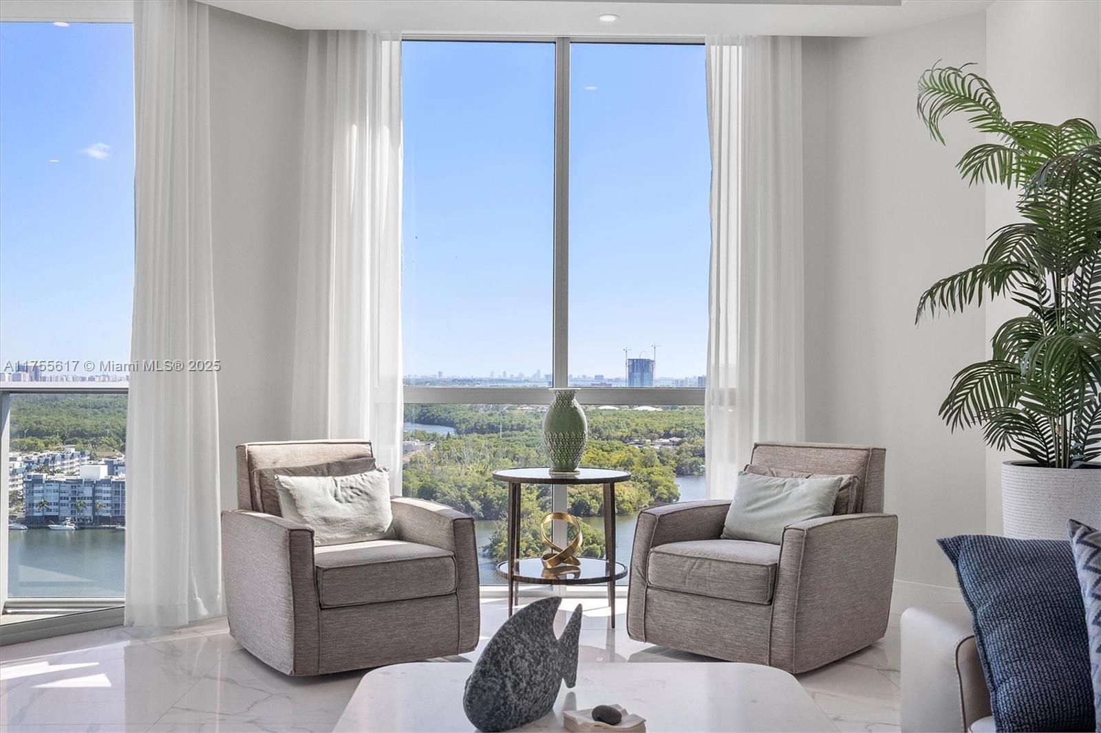 MARINA PALMS RESIDENCES S - Residential