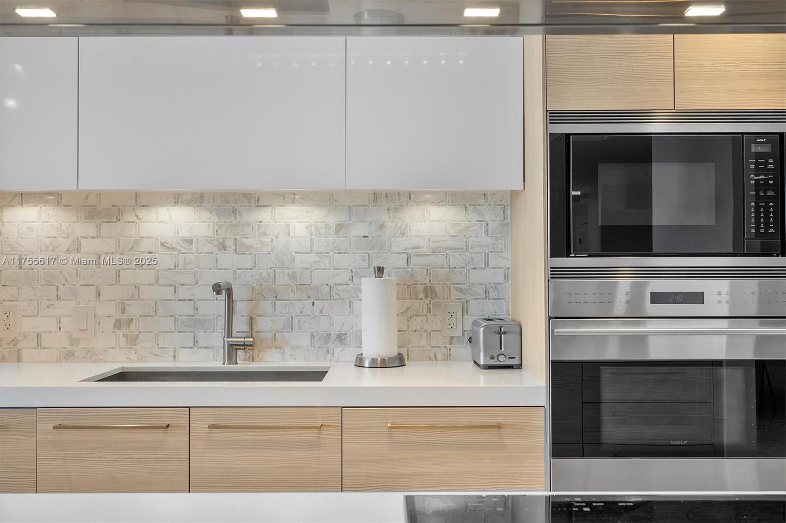 MARINA PALMS RESIDENCES S - Residential