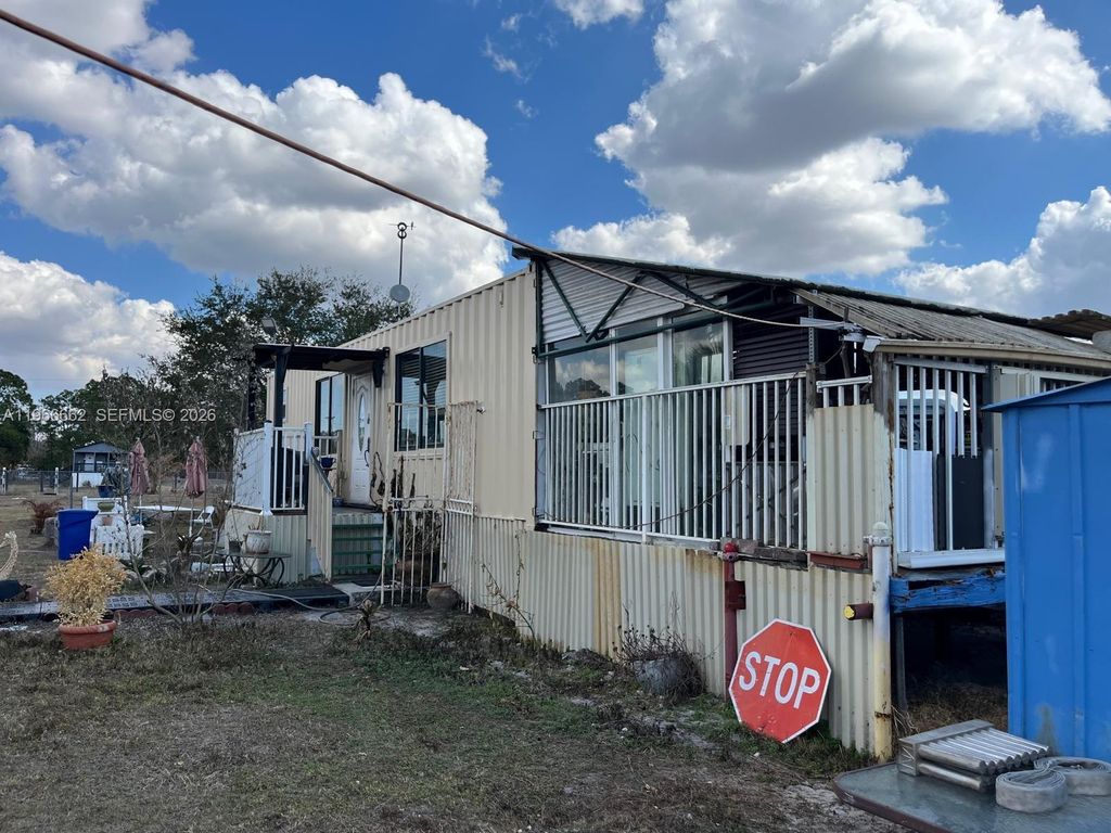 Photo of 360 S Brida St, Other, FL 33440 (MLS # A11966662)