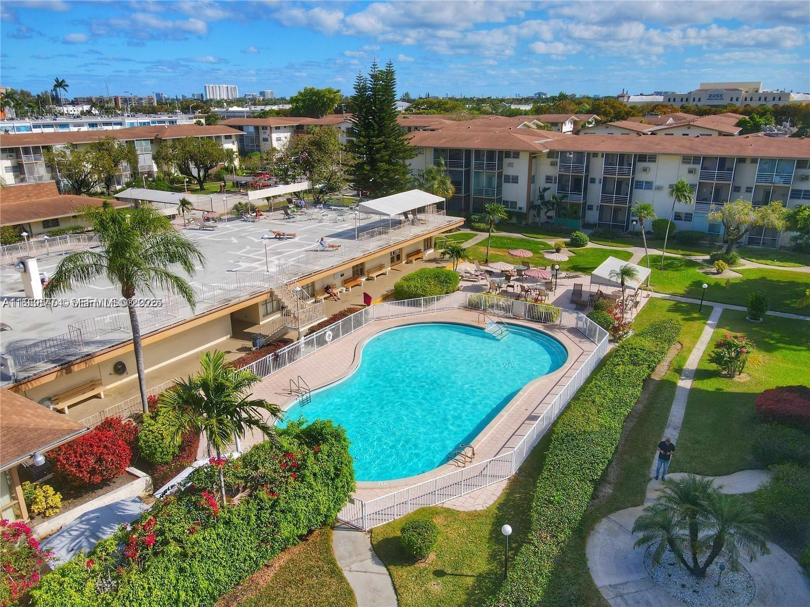 MAR-LEN GARDENS NO 5 CORP - Residential