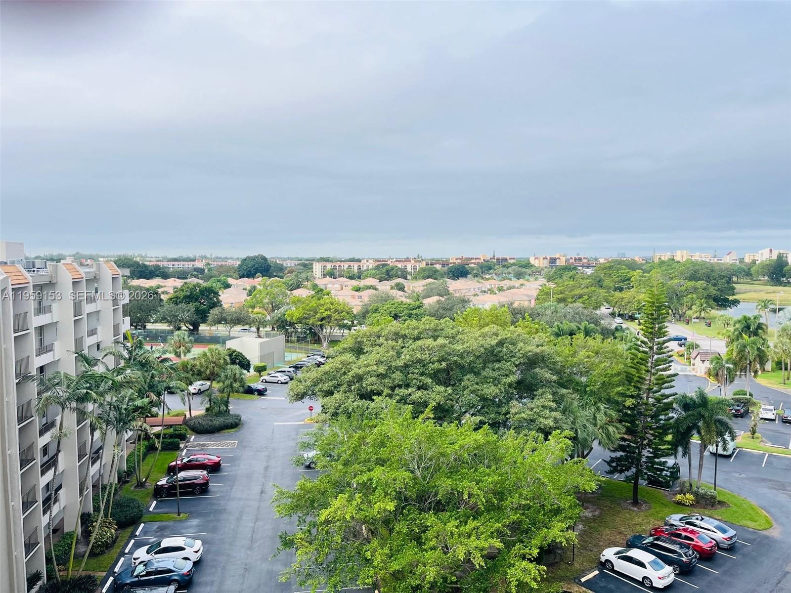 18TH HOLE AT INVERRARY CO - Residential