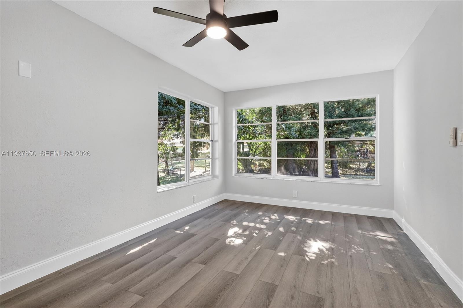 SUNNY ACRES - Residential