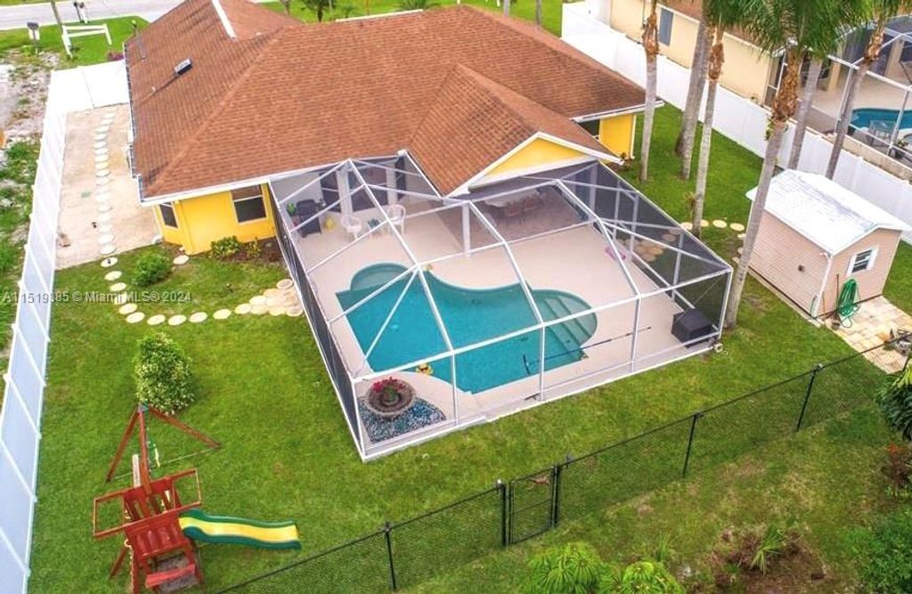 Photo of 1826 SW Leafy Rd, Port Saint Lucie, FL 34953 (MLS # A11519885)