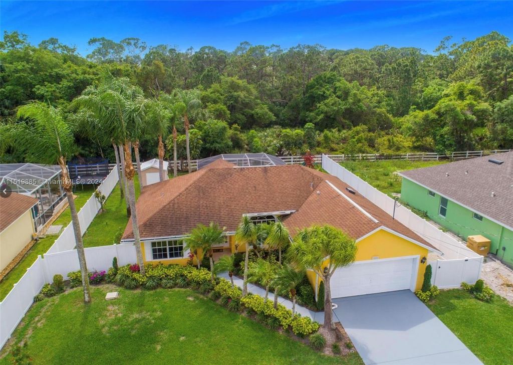 Photo of 1826 SW Leafy Rd, Port Saint Lucie, FL 34953 (MLS # A11519885)