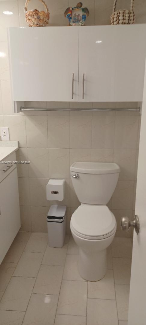 NORTH BAY VILLAS CONDO - Residential