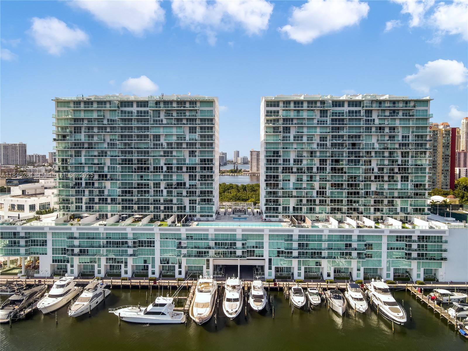 400 Sunny Isles Blvd 1418