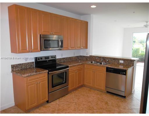 4438 Colony View Dr