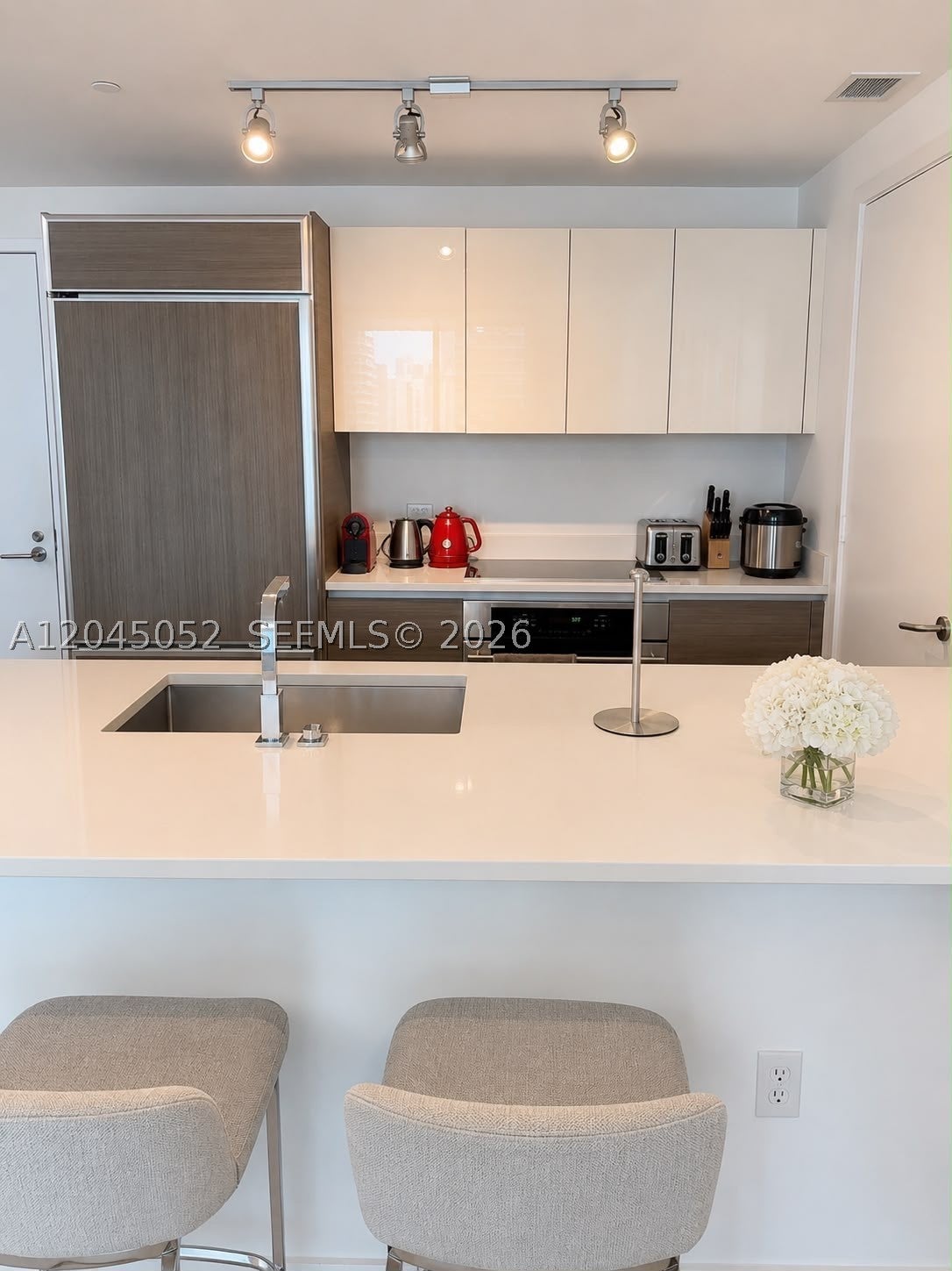1100 S Miami Ave 2809