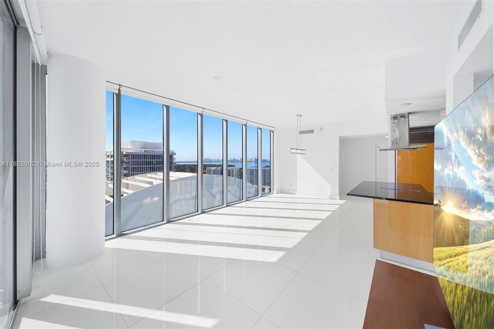 NORTH CARILLON BEACH COND - Residential