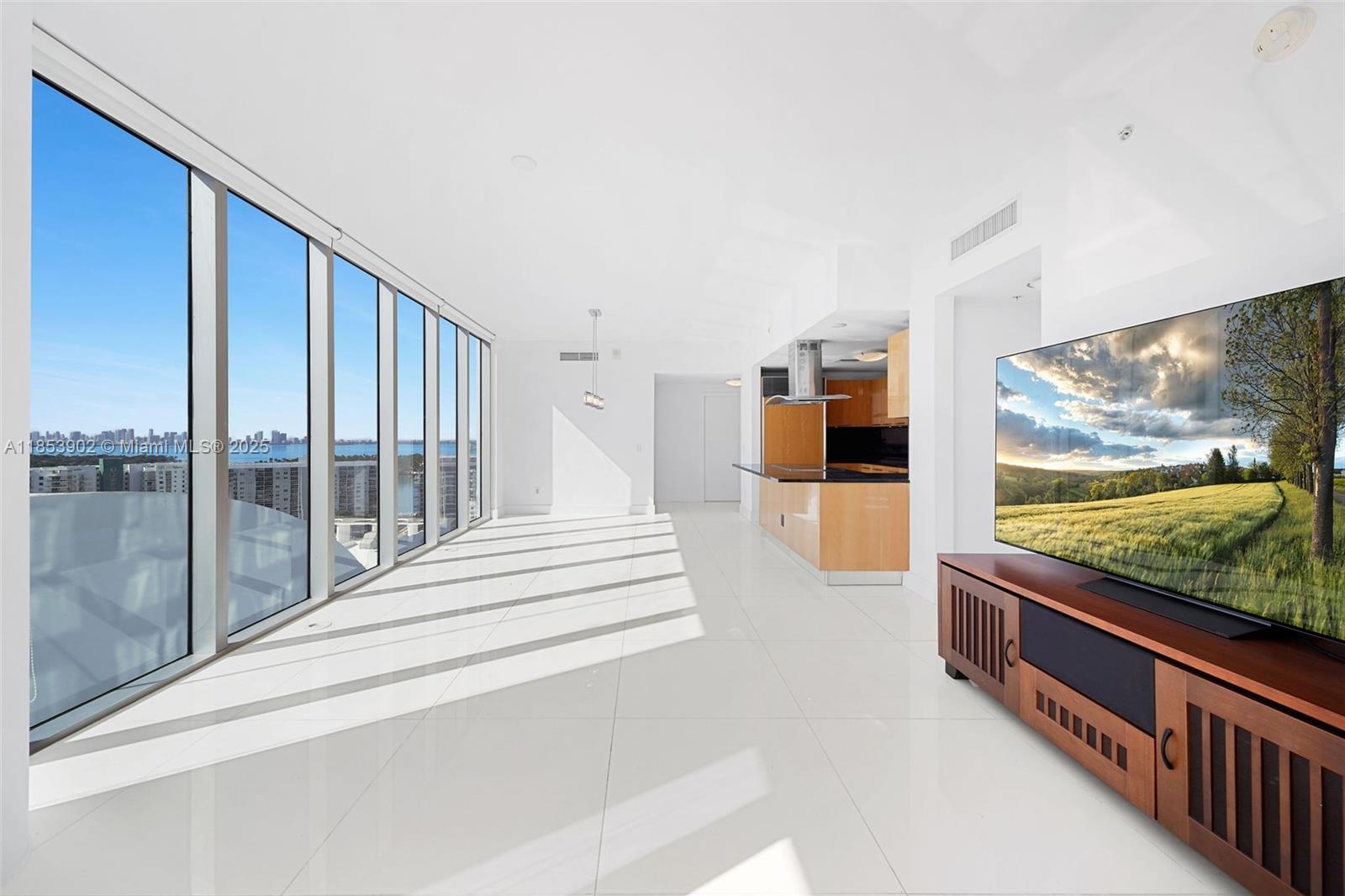 NORTH CARILLON BEACH COND - Residential