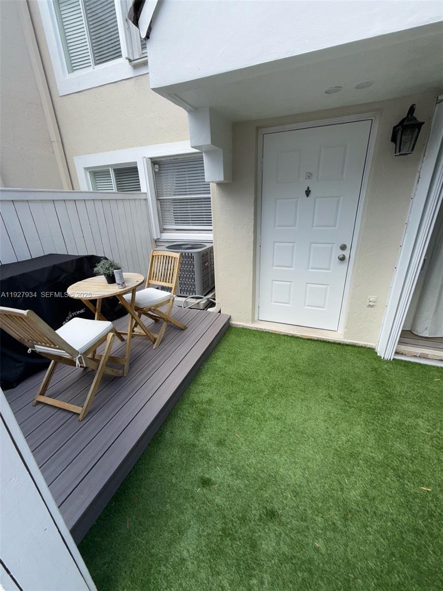 GABLES POINT CONDO I - Residential