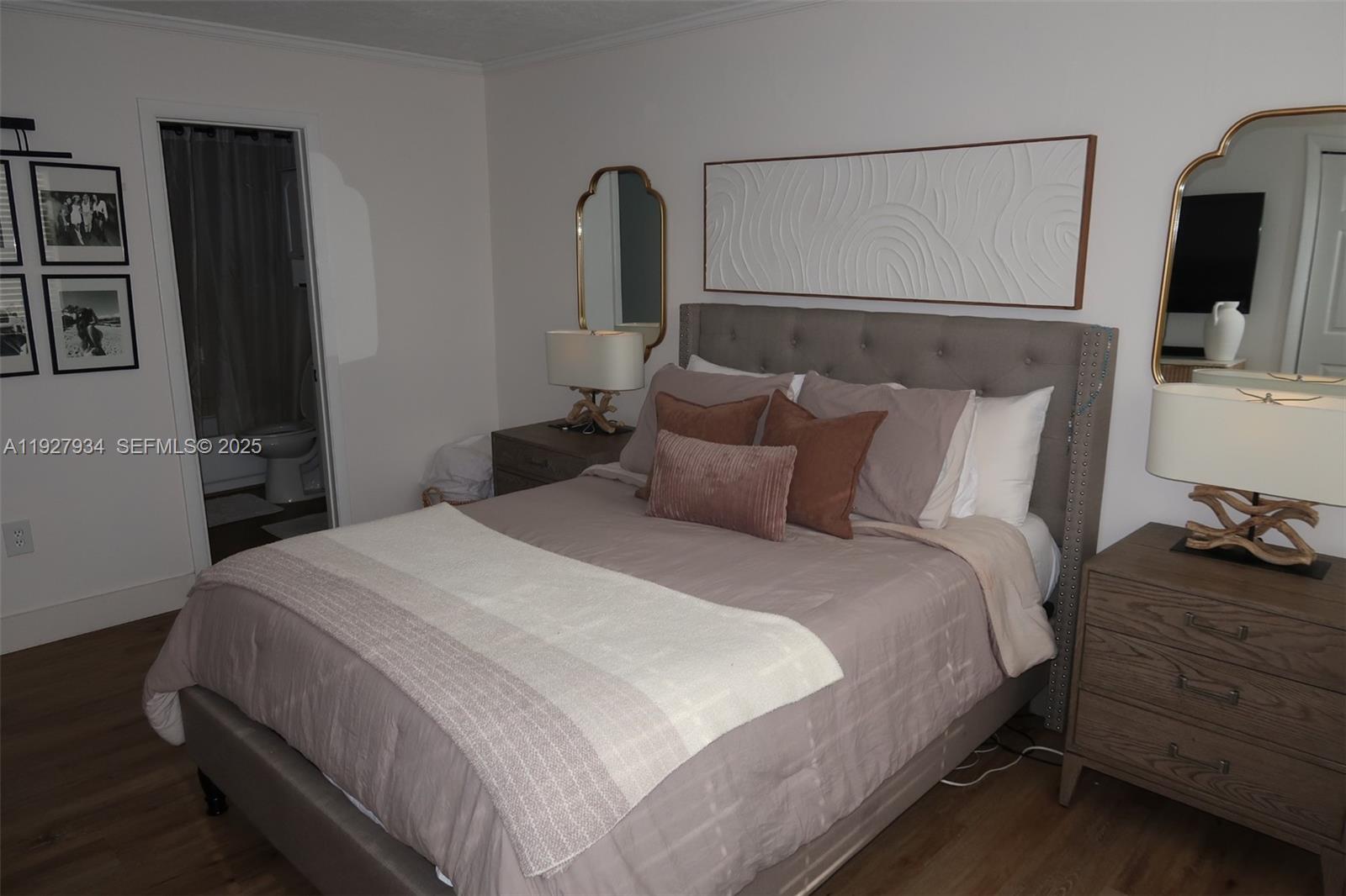 GABLES POINT CONDO I - Residential