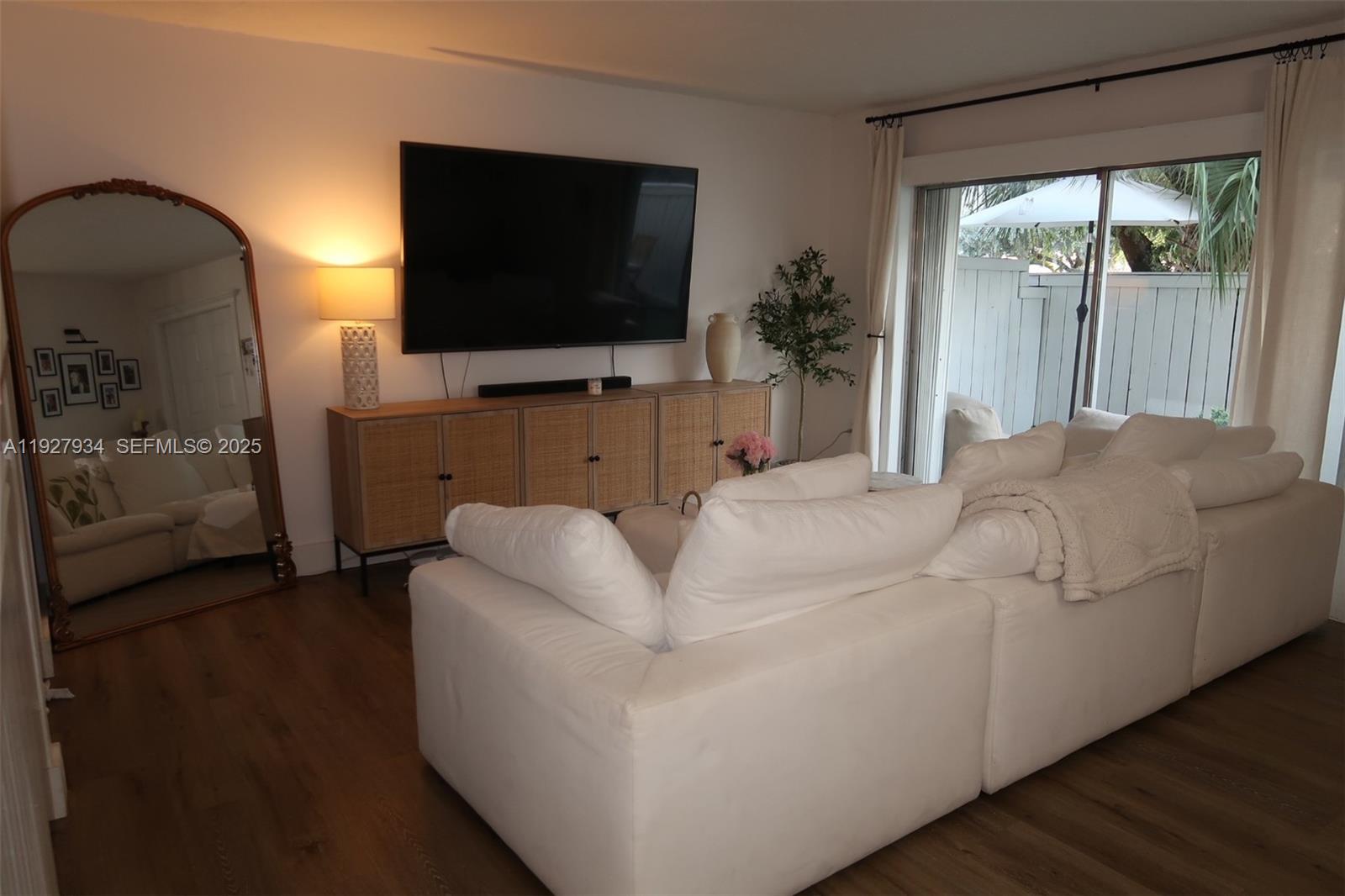 4530 SW 68th Ct Cir 35-6