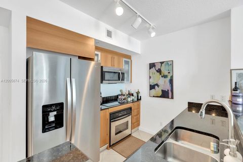Tiny photo for 335 S Biscayne Bl #3408, Miami, FL 33131 (MLS # A12005674)