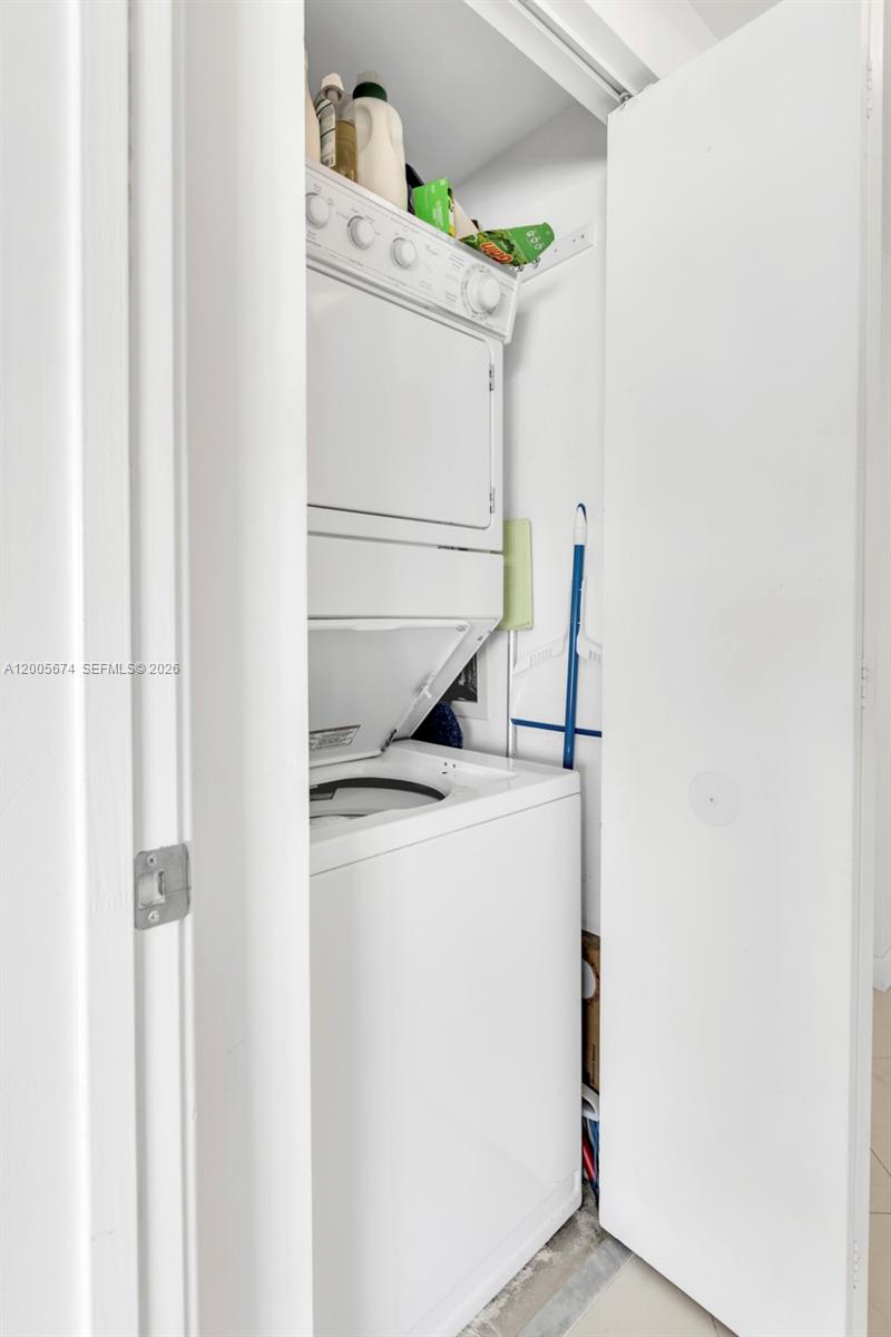 ONE MIAMI EAST - Residential