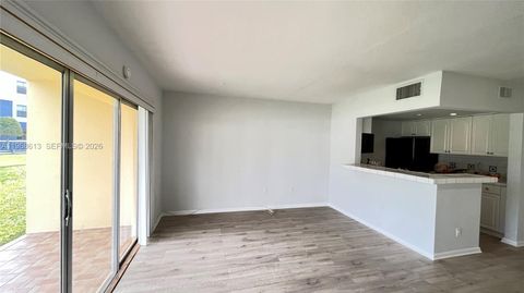 7304 SW 82nd St A105 Miami FL 33143