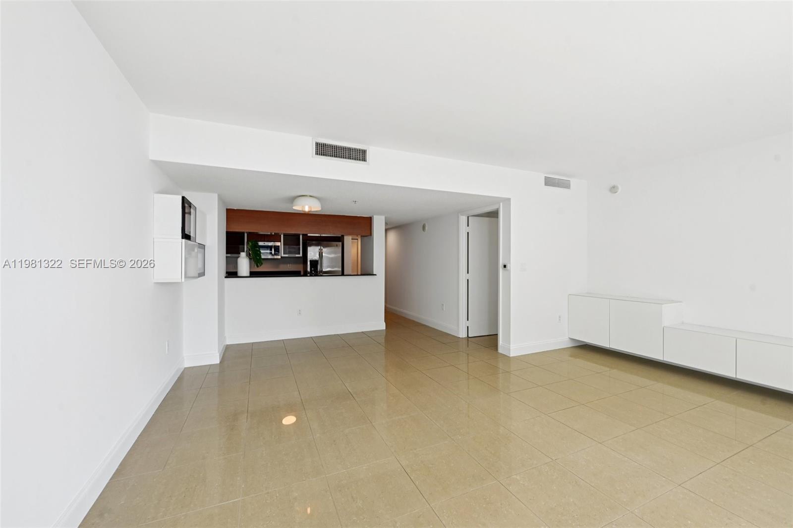 1800 CLUB CONDO - Residential