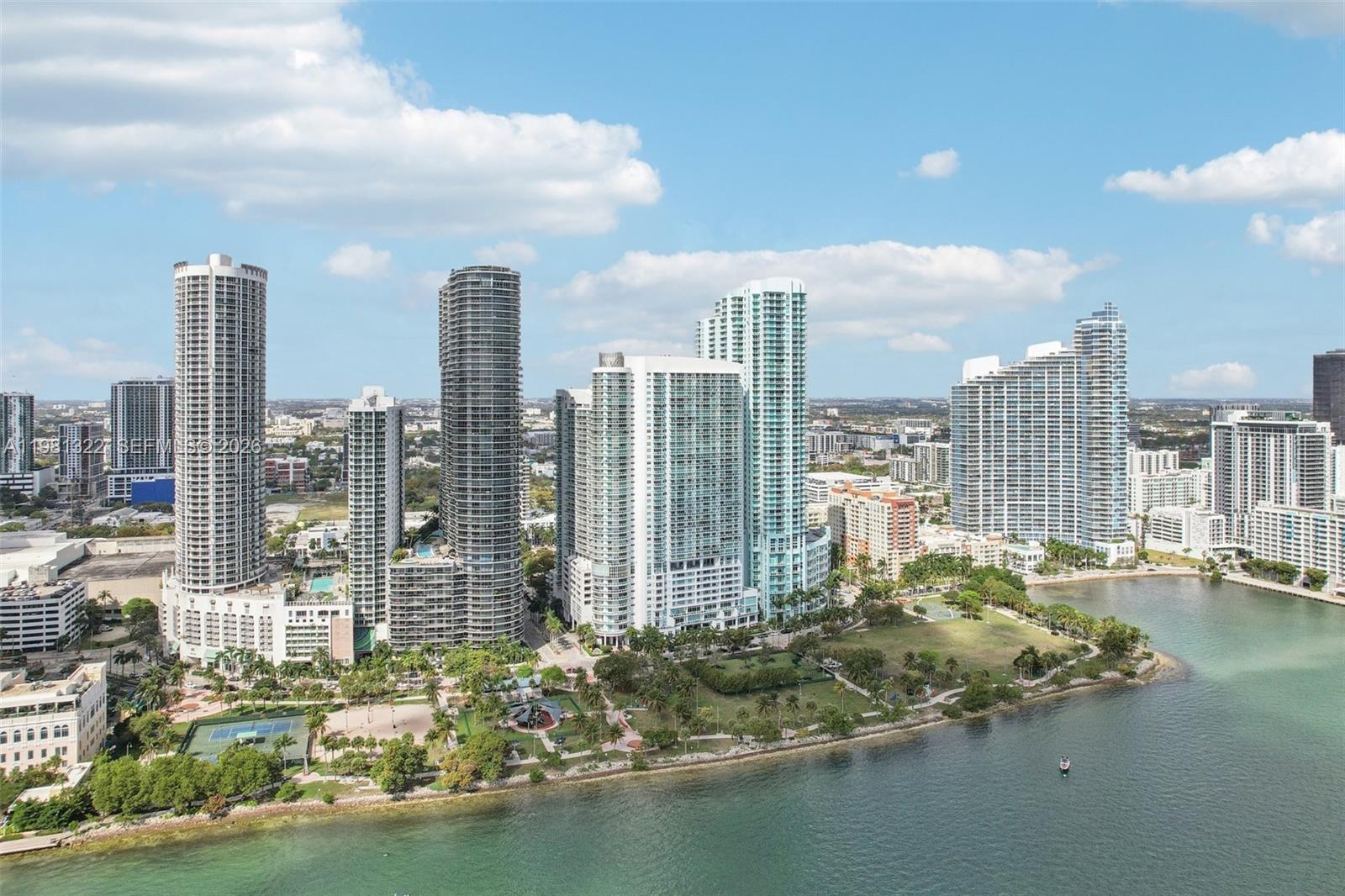 1800 CLUB CONDO - Residential