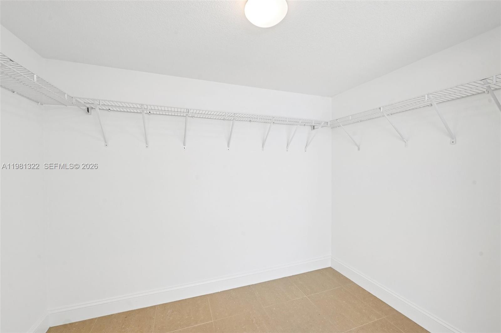 1800 CLUB CONDO - Residential