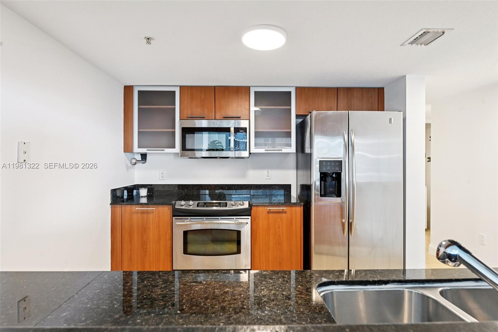 1800 CLUB CONDO - Residential