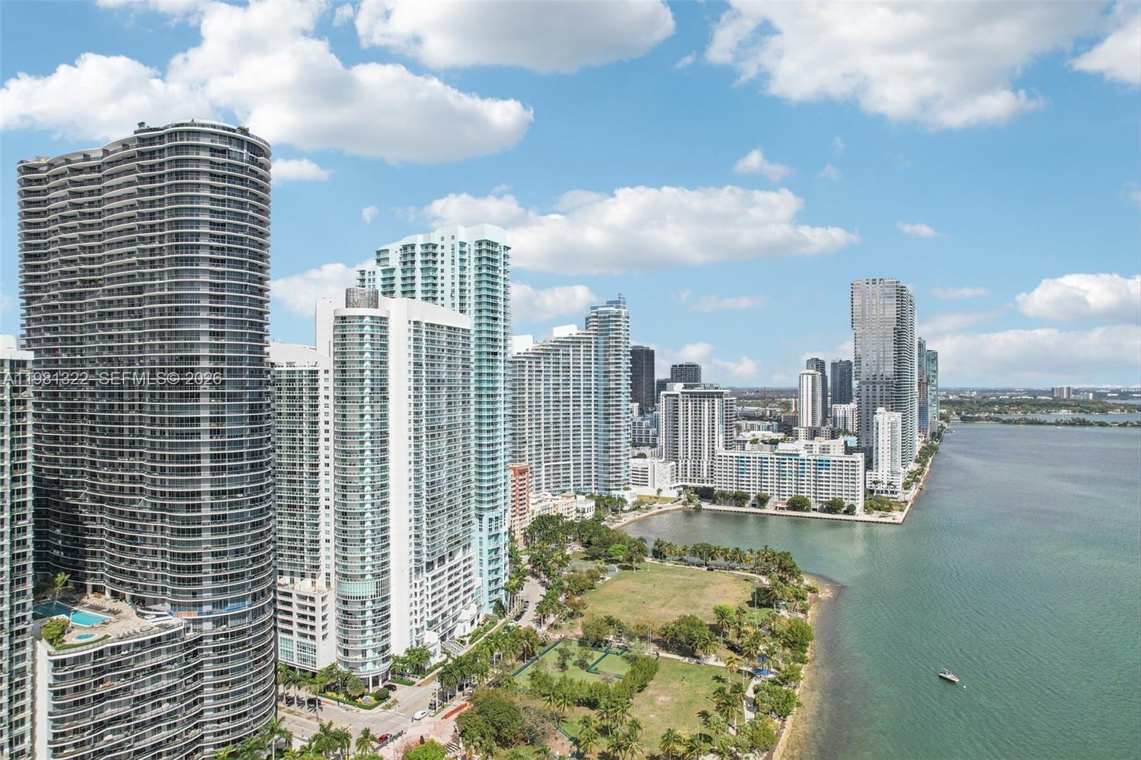 1800 CLUB CONDO - Residential