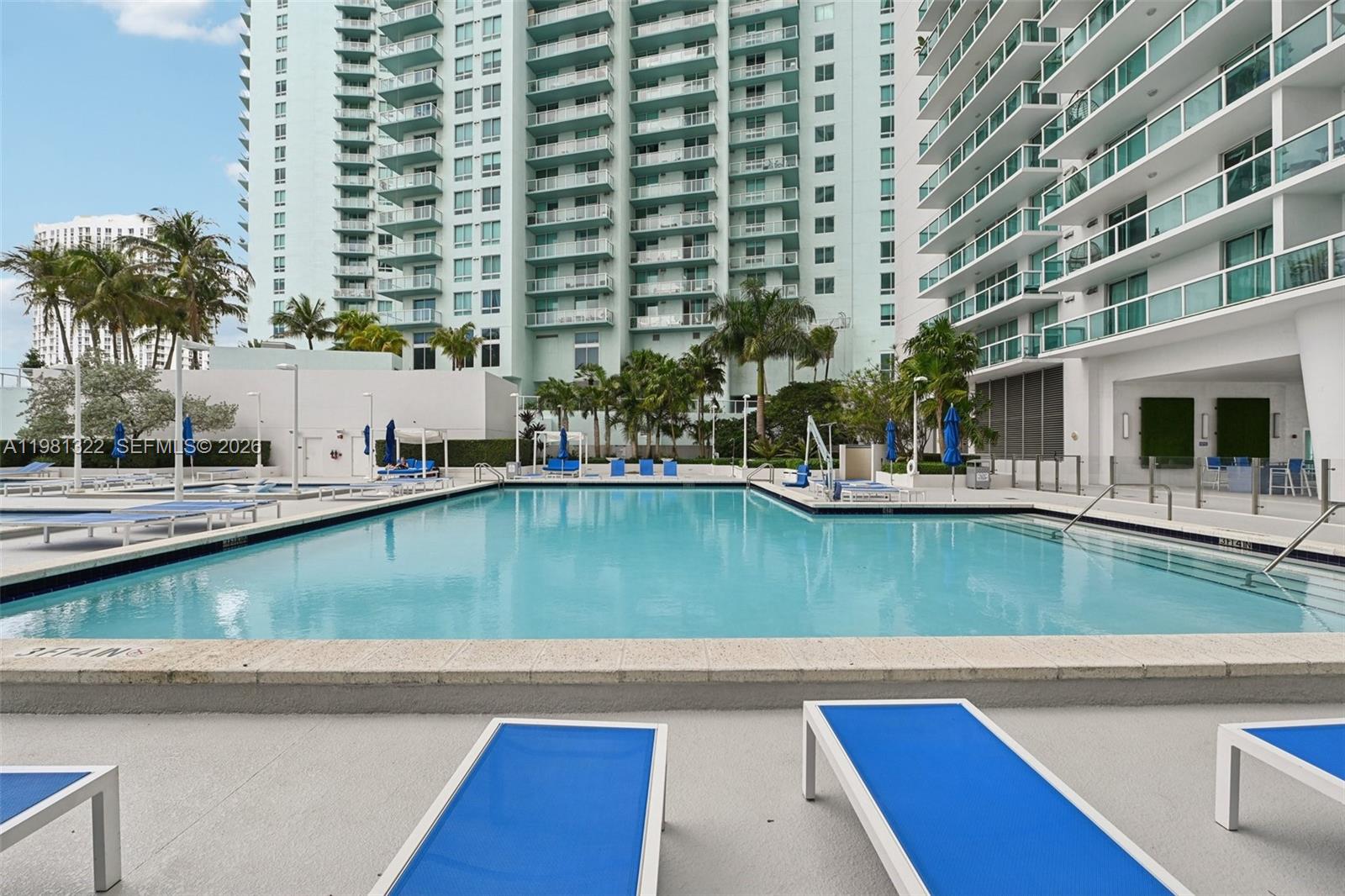 1800 CLUB CONDO - Residential