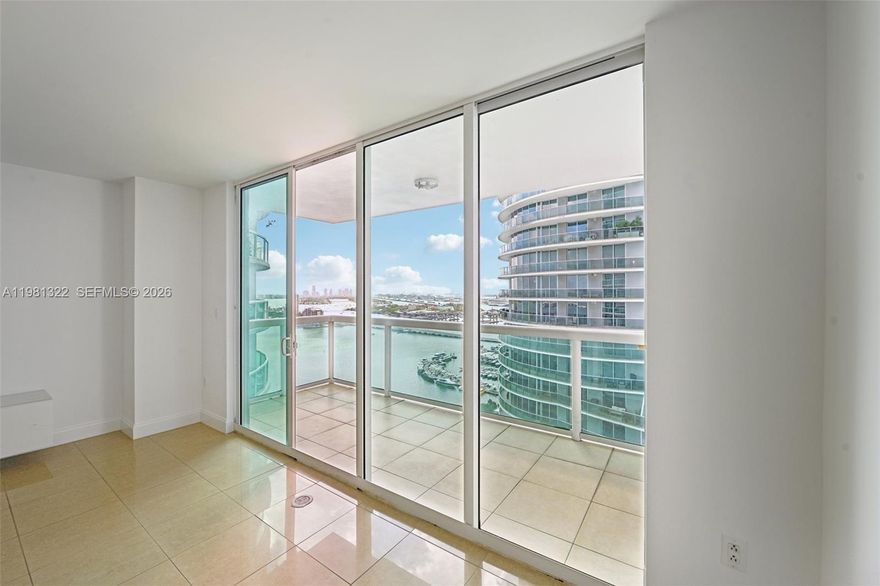 Largest 1-bedroom floor plan in the building! Spacious unit with 1,095 SF and a large balcony overlooking Biscayne Bay. Features ceramic flooring throughout, stainless steel appliances, and a functional layout ready for immediate move-in. Full-service building with excellent amenities including bayfront pool deck, hot tub, sauna, steam room, club/party room, business center, fitness center overlooking the bay, 24-hour security, and valet service. Prime Edgewater location, close to Margaret Pace Park, Design District, Downtown Miami, Wynwood, Miami Beach, and Miami International Airport. Surrounded by new luxury developments, parks, and vibrant city life.