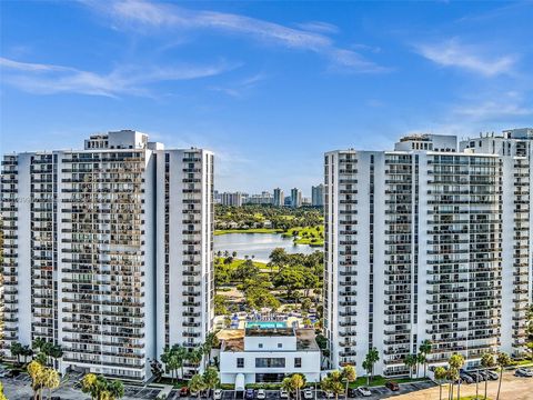 A home in Aventura