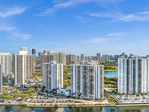 A home in Aventura