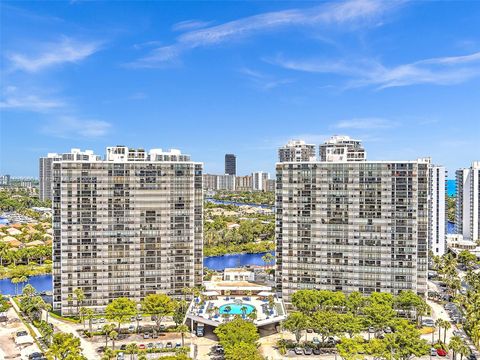 A home in Aventura