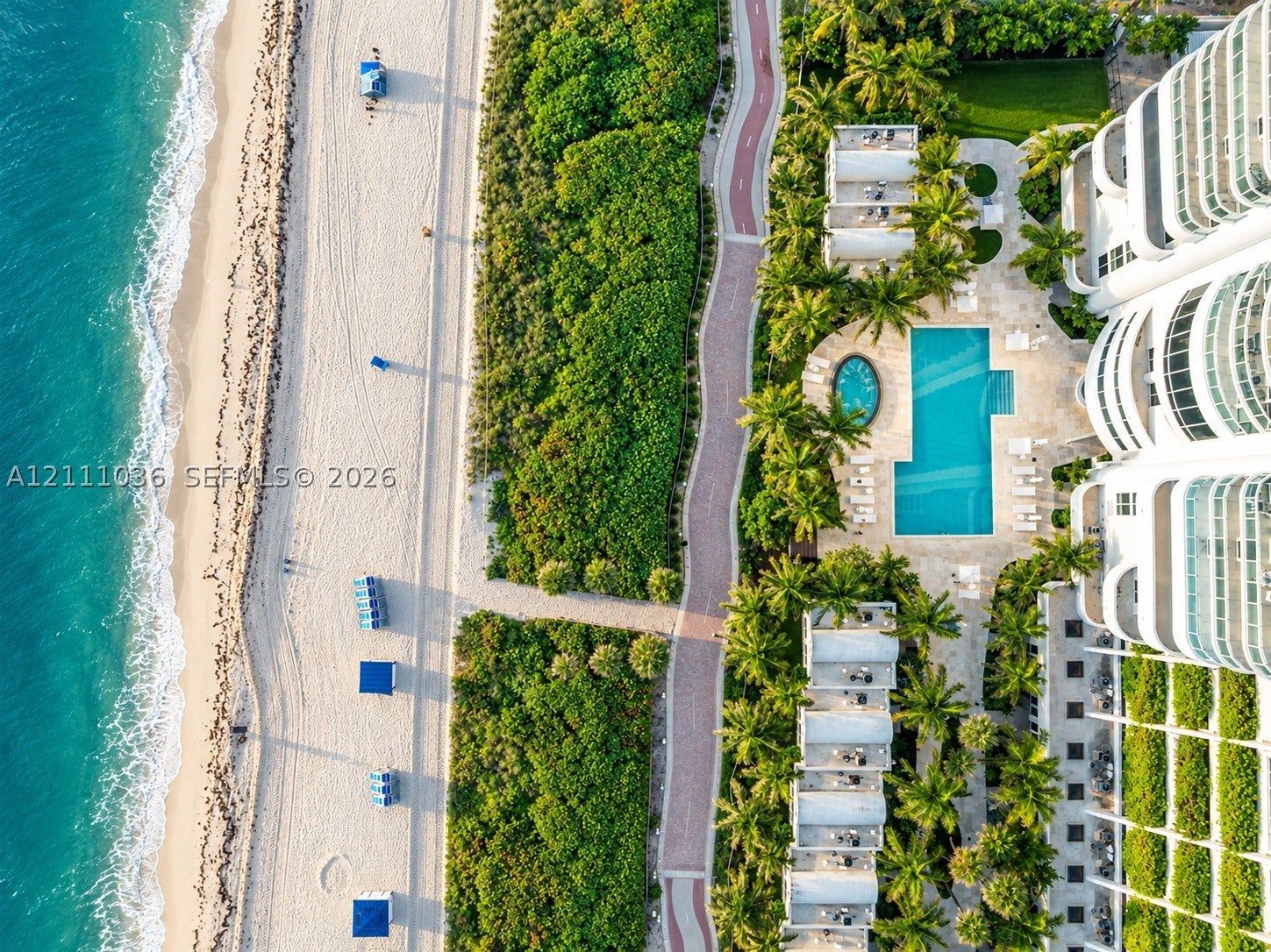 6365 Collins Ave 3811
