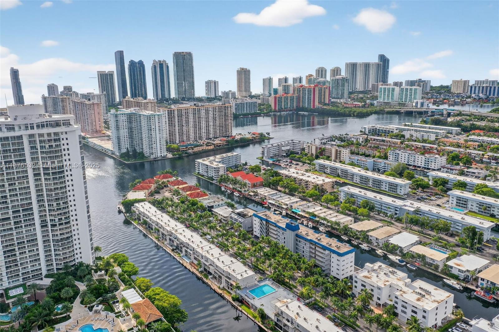 SANDPIPER CONDO - Residential