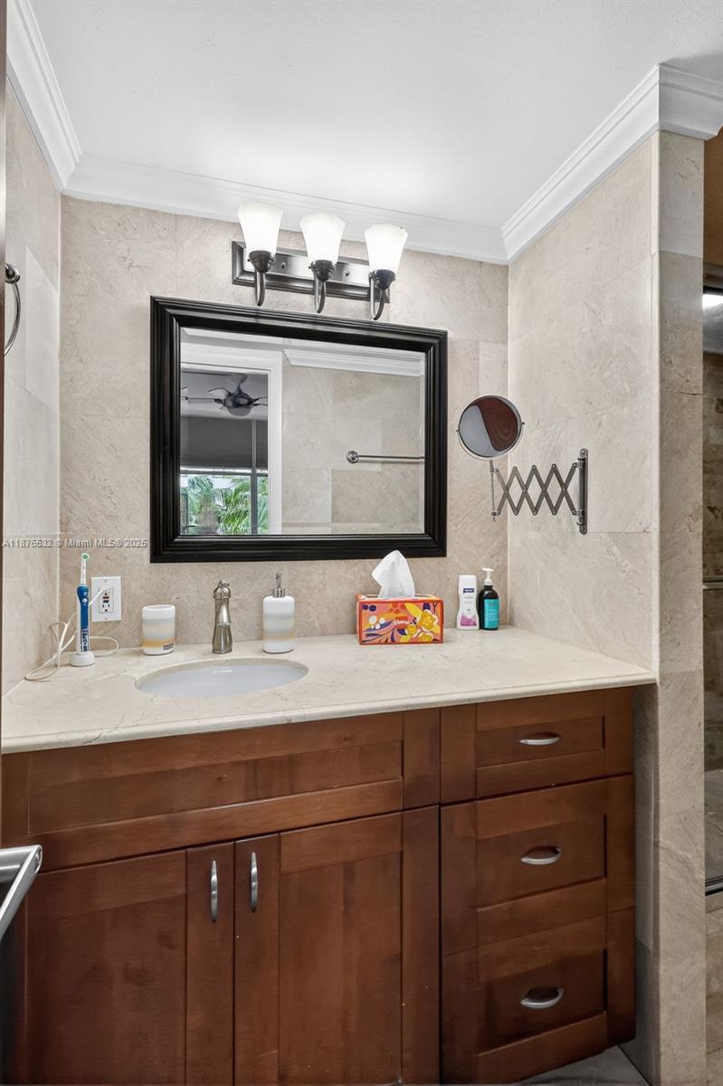 SANDPIPER CONDO - Residential