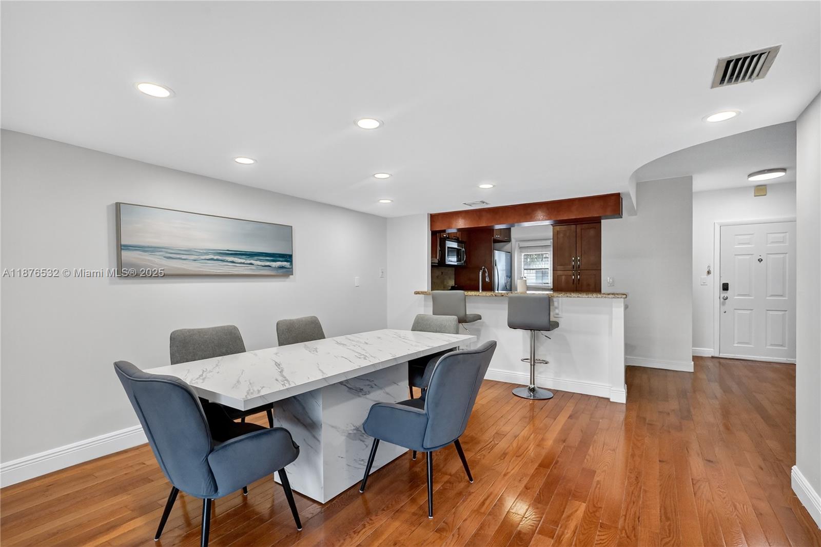 SANDPIPER CONDO - Residential