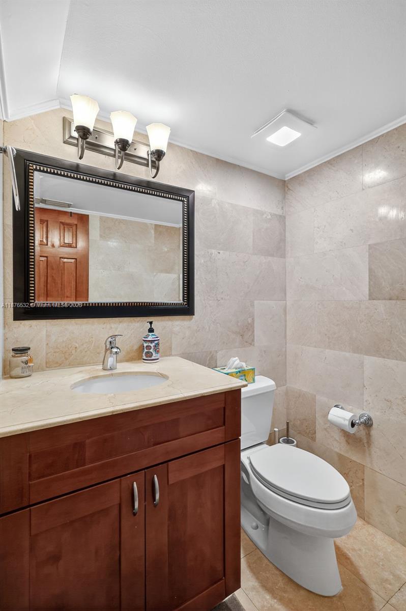 SANDPIPER CONDO - Residential