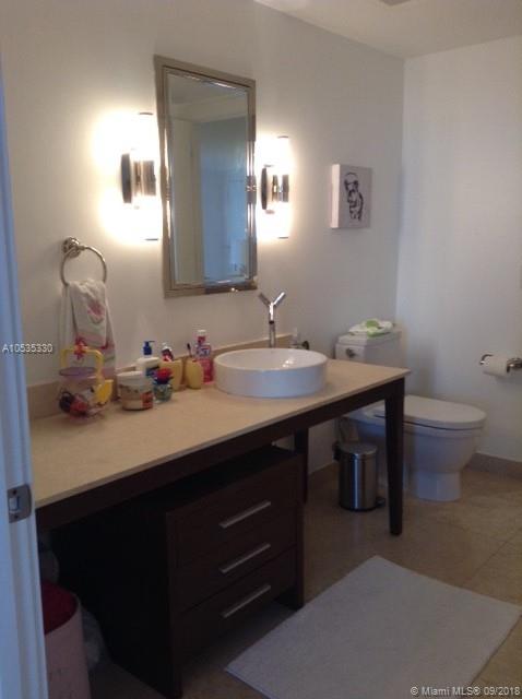 ICON BRICKELL NO TWO COND - Residential