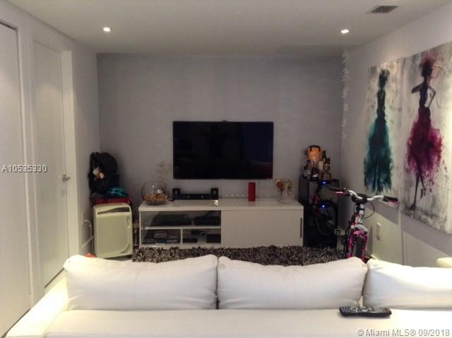 ICON BRICKELL NO TWO COND - Residential