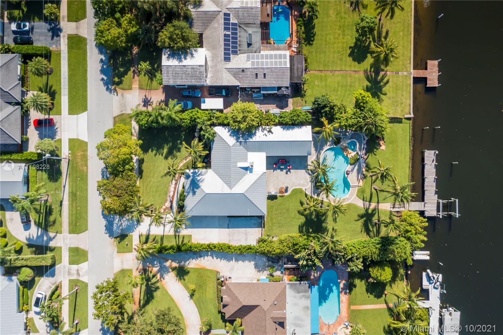 NORTH PALM BEACH VILLAGE - Residential Lease