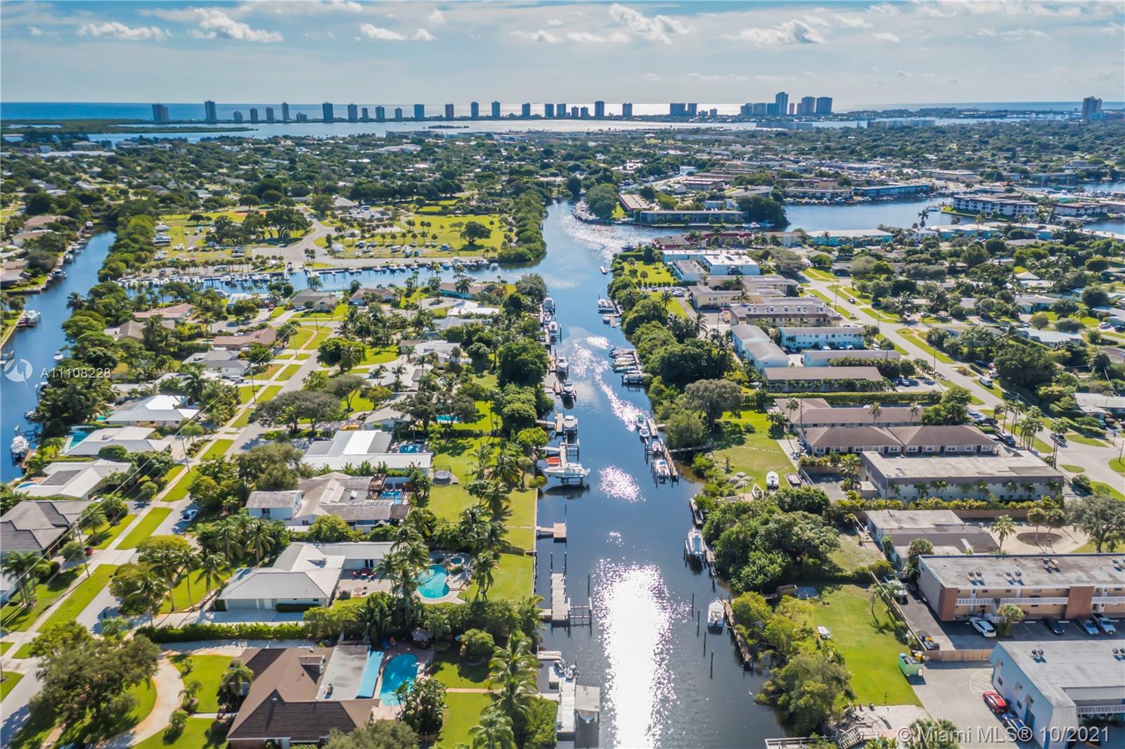 NORTH PALM BEACH VILLAGE - Residential Lease