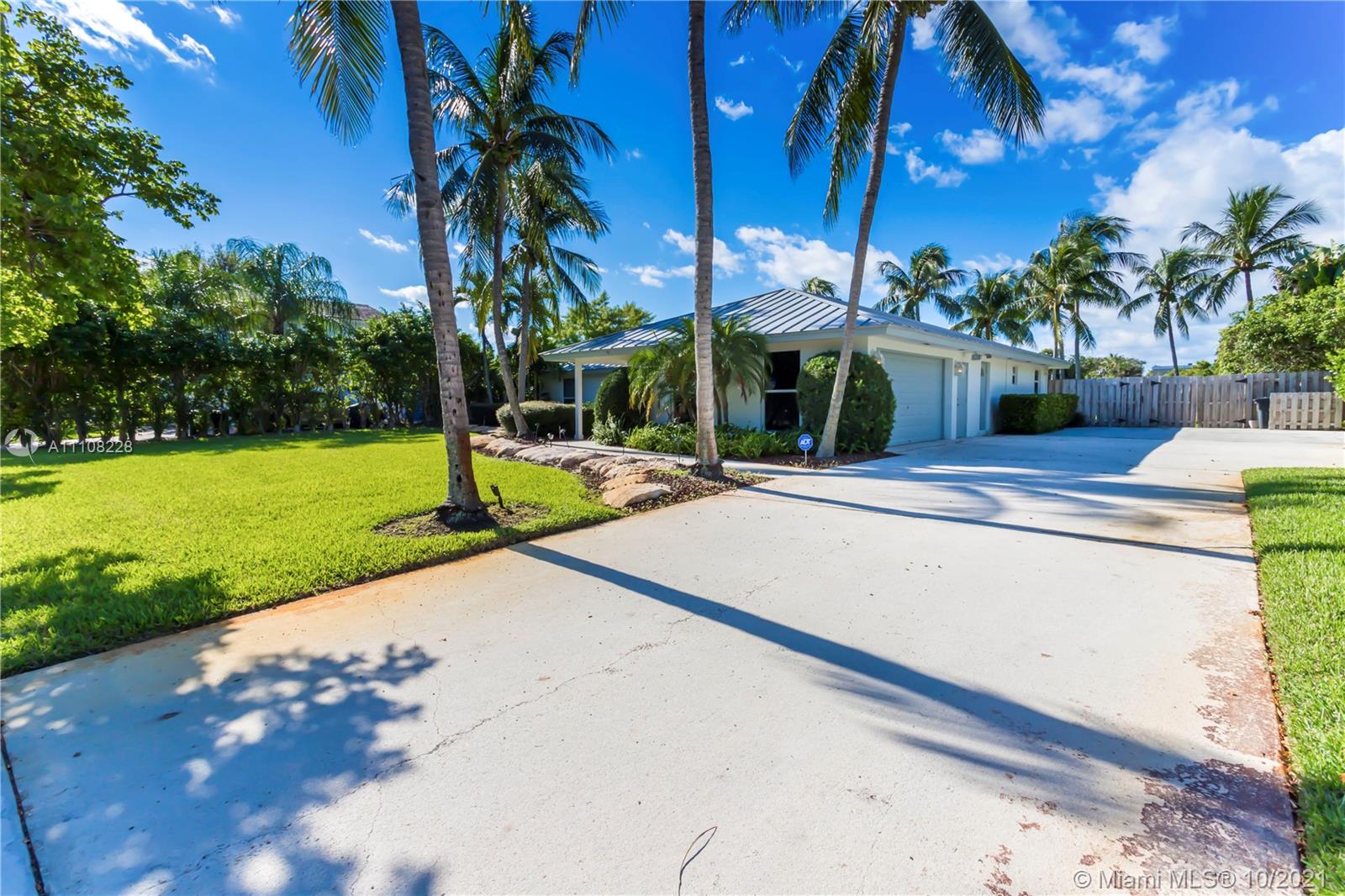 NORTH PALM BEACH VILLAGE - Residential Lease