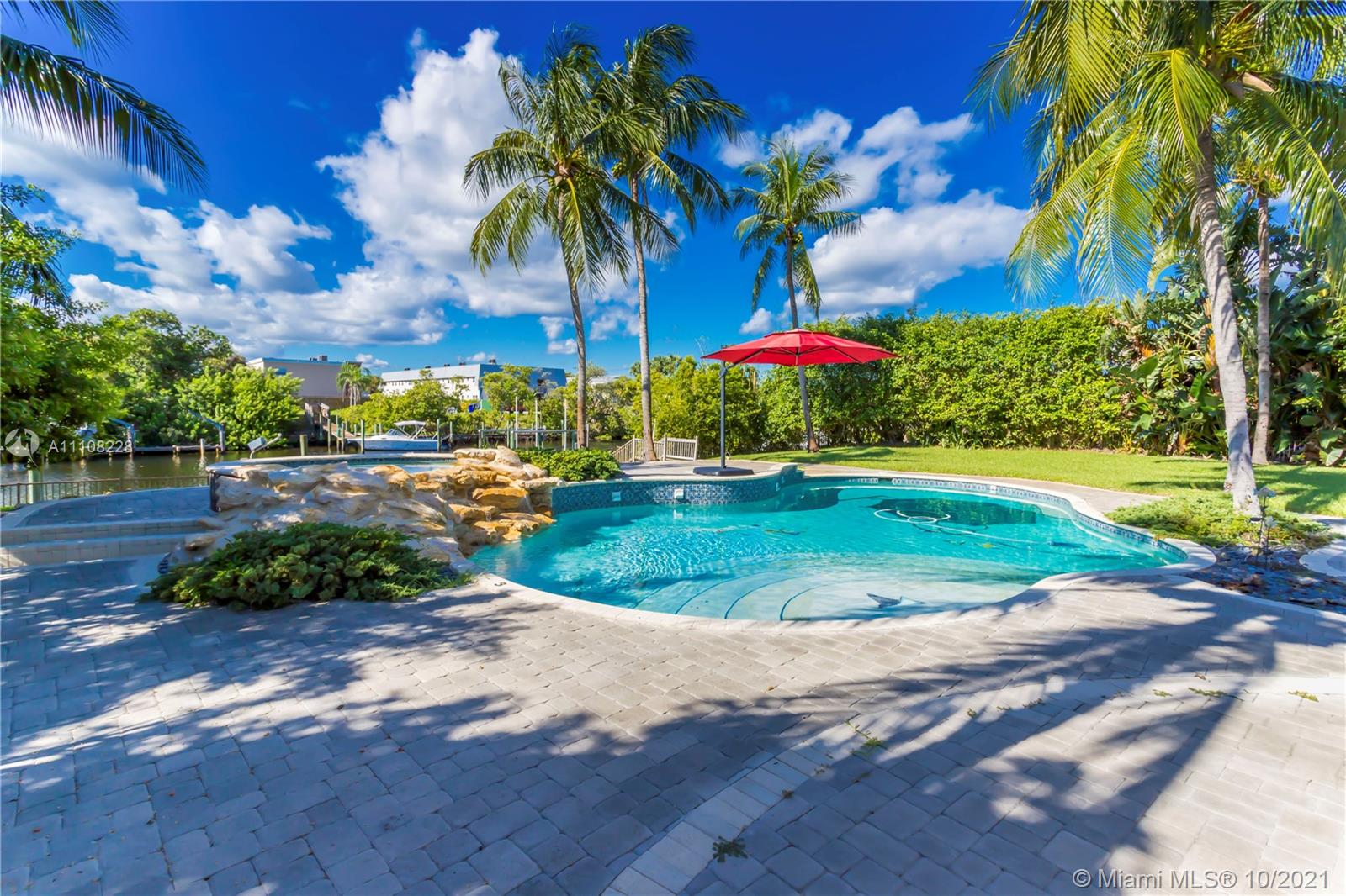 NORTH PALM BEACH VILLAGE - Residential Lease