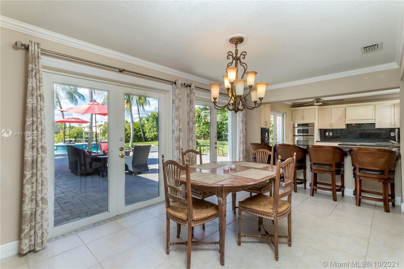 NORTH PALM BEACH VILLAGE - Residential Lease