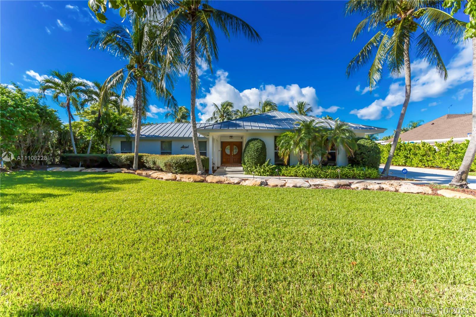 NORTH PALM BEACH VILLAGE - Residential Lease