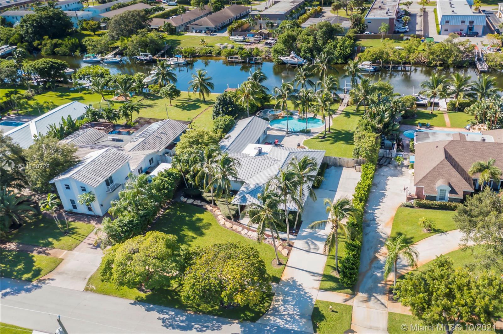 NORTH PALM BEACH VILLAGE - Residential Lease