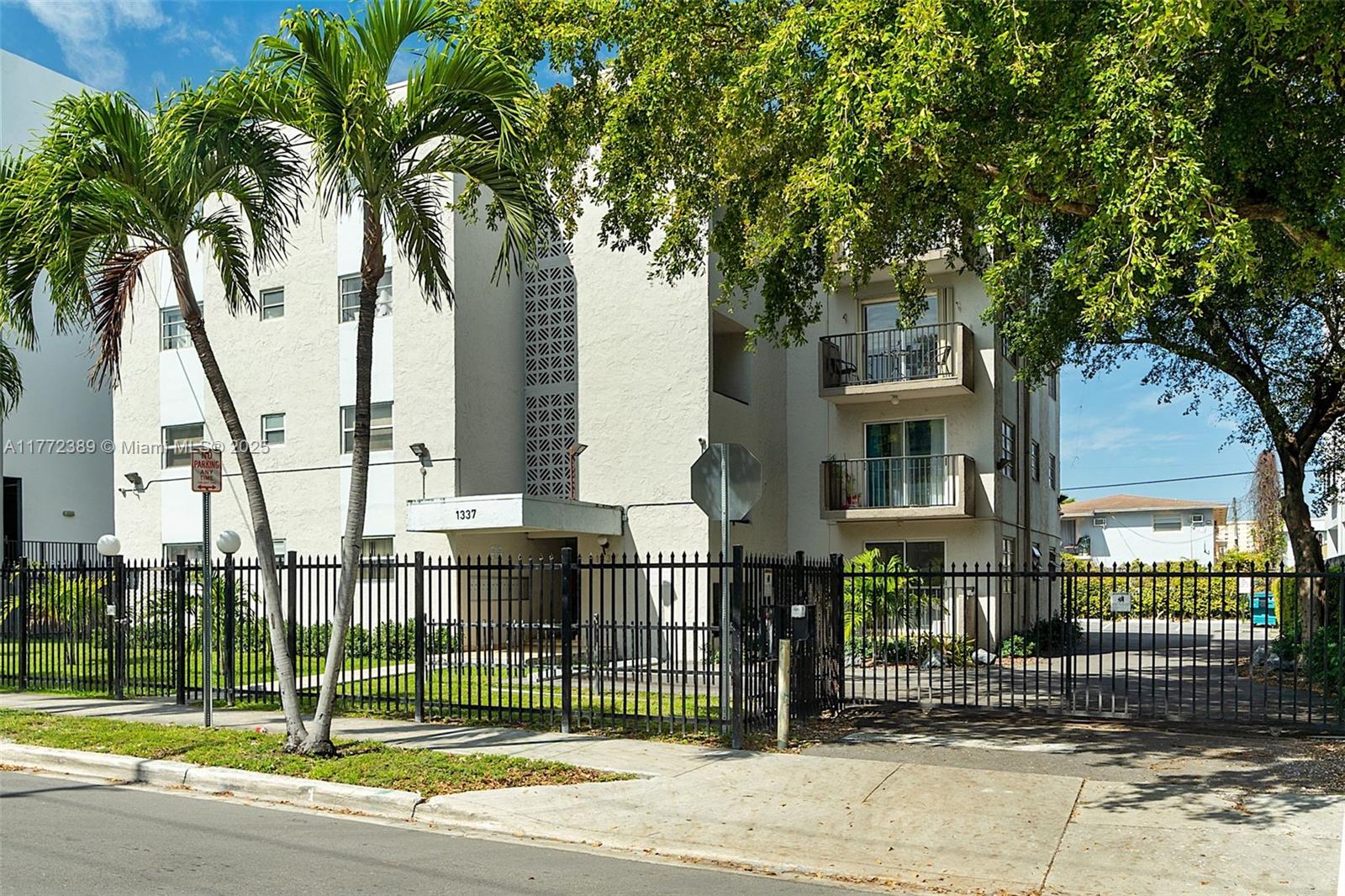 MIRADOR PLAZA CONDO - Residential