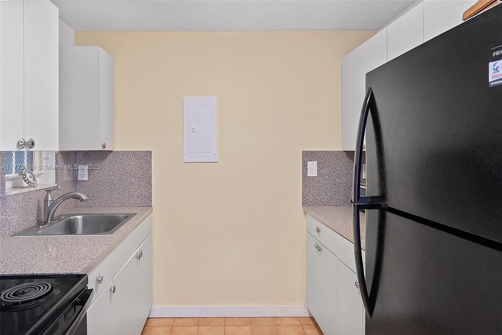 MIRADOR PLAZA CONDO - Residential